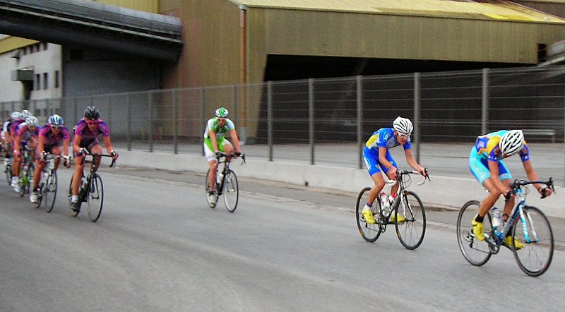 2011-08-05 40 GP Lorient Elite Peloton.JPG